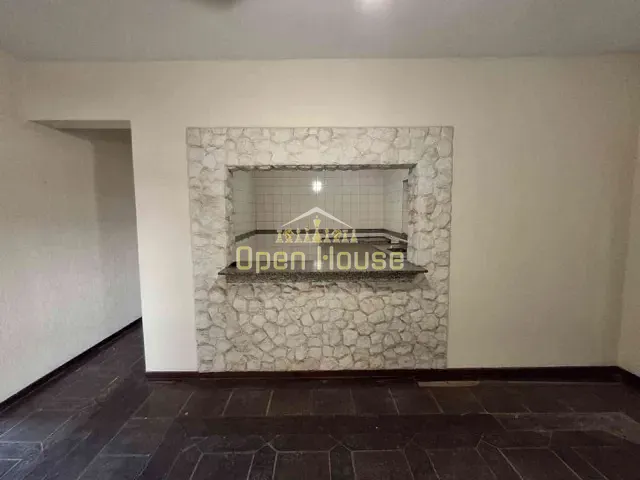 Casa 4 quartos e 3 banheiros, à venda, no bairro São João em Volta Redonda