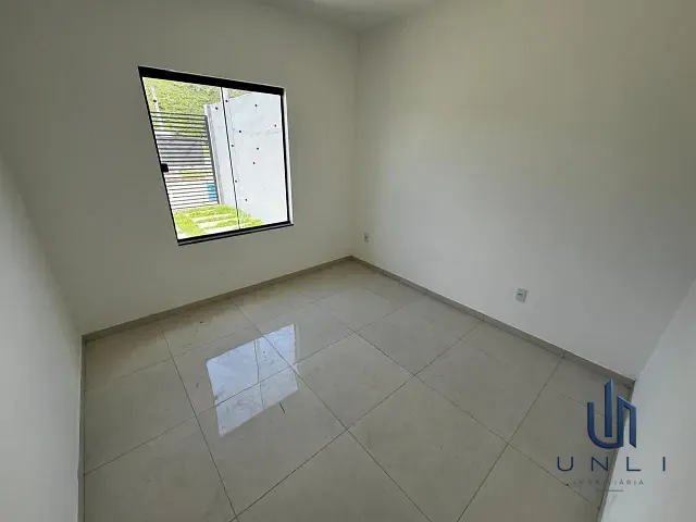 Casa 2 quartos e 2 banheiros, à venda, no bairro Santa Rita do Zarur em Volta Redonda