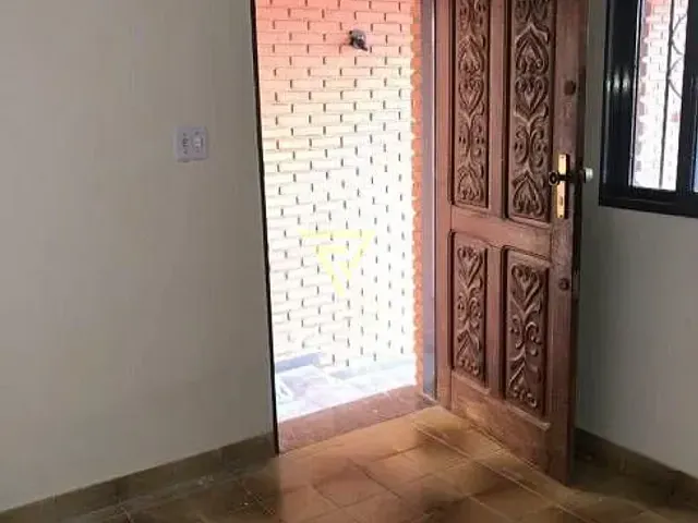 Casa com 144m² 2 quartos e 1 banheiro, à venda, no bairro Sumarezinho em Ribeirão Preto