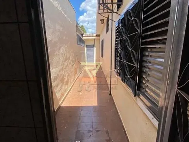 Casa com 144m² 2 quartos e 1 banheiro, à venda, no bairro Sumarezinho em Ribeirão Preto