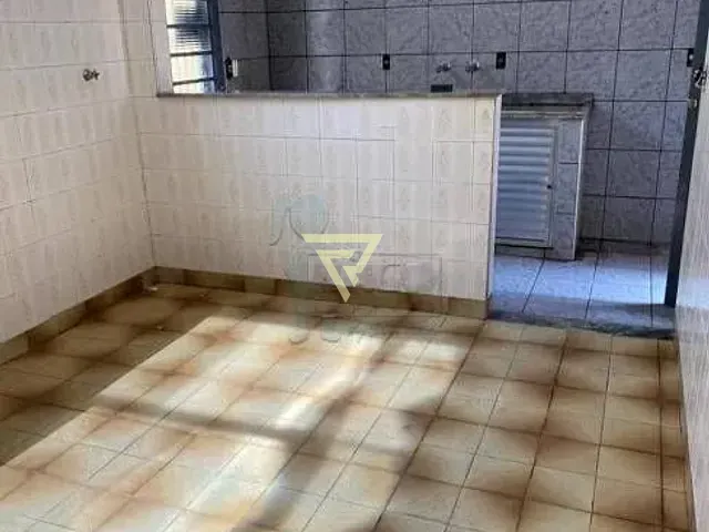 Casa com 144m² 2 quartos e 1 banheiro, à venda, no bairro Sumarezinho em Ribeirão Preto