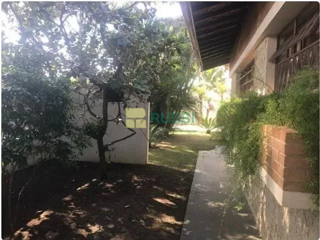 Casa com 675m² 4 quartos e 3 banheiros, à venda, no bairro Jardim Esplanada em São José dos Campos