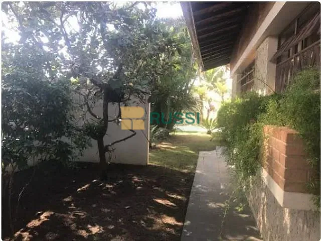 Casa com 675m² 4 quartos e 3 banheiros, à venda, no bairro Jardim Esplanada em São José dos Campos