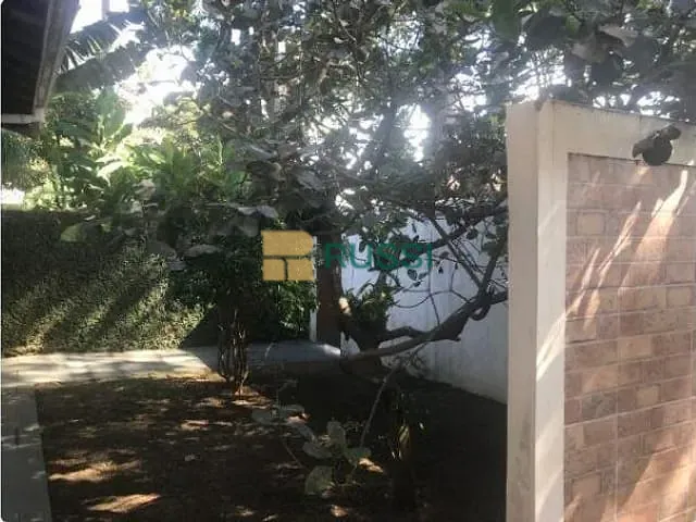 Casa com 675m² 4 quartos e 3 banheiros, à venda, no bairro Jardim Esplanada em São José dos Campos