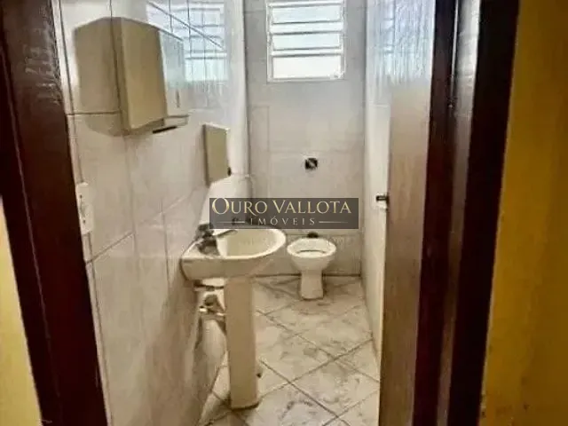 Casa com 329m² 6 quartos e 4 banheiros, para alugar, no bairro Alto da Mooca em São Paulo