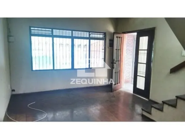 Casa com 135m² 4 quartos e 2 banheiros, à venda, no bairro Km 18 em Osasco