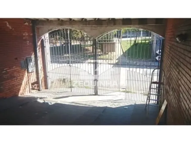 Casa com 135m² 4 quartos e 2 banheiros, à venda, no bairro Km 18 em Osasco