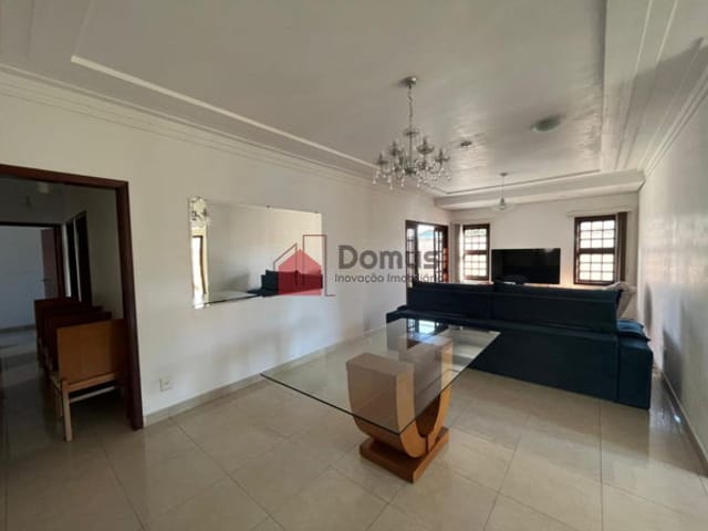Casa com 455m², à venda, no bairro Jardim Residencial Doutor Lessa em Pindamonhangaba