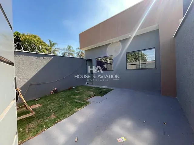 Casa 2 quartos e 2 banheiros, à venda, no bairro Conjunto Vera Cruz em Goiânia