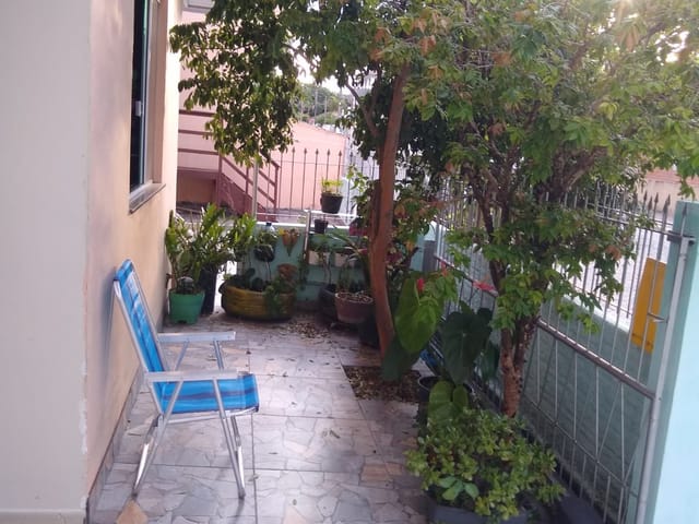 Casa com 120m² 7 quartos e 5 banheiros, à venda, no bairro Meia Praia em Itapema