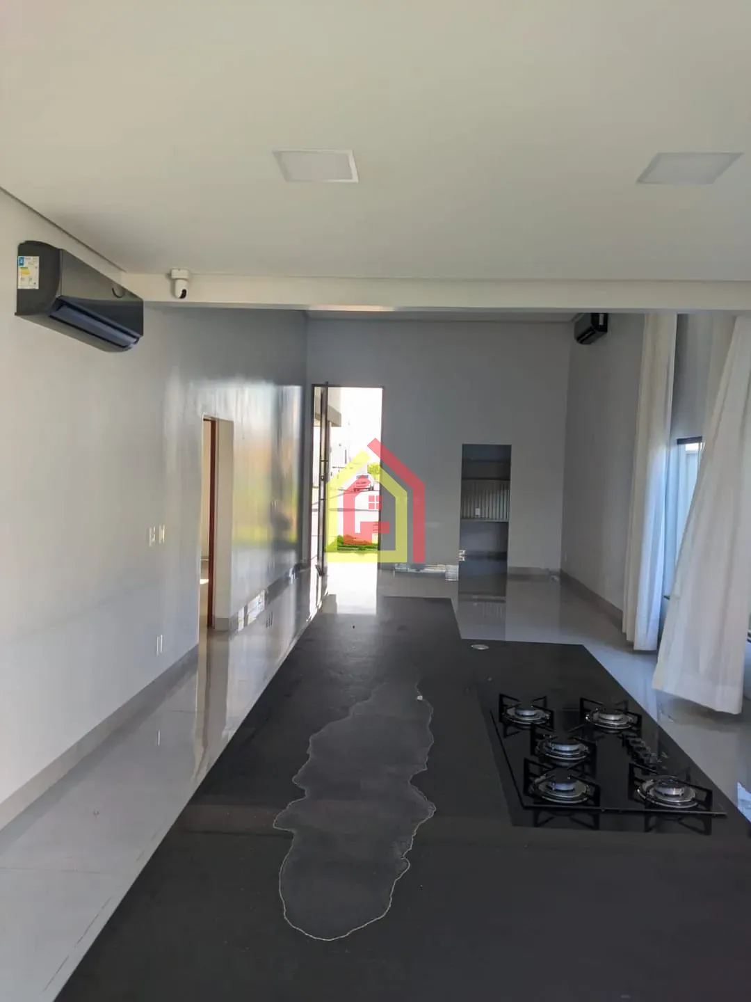 Casa à venda com 3 quartos, 3 suítes, 2 vagas e 210m² no MIrante Riviera, Marabá (PA) — foto 4 de 9