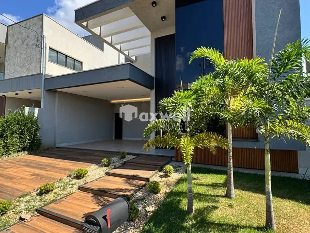 Casa 3 quartos e 4 banheiros, à venda, no bairro Residencial Parqville Jacarandá em Aparecida de Goiânia