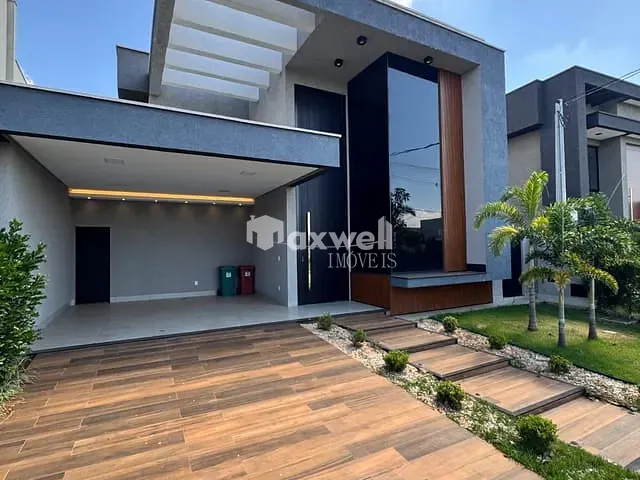 Casa 3 quartos e 4 banheiros, à venda, no bairro Residencial Parqville Jacarandá em Aparecida de Goiânia