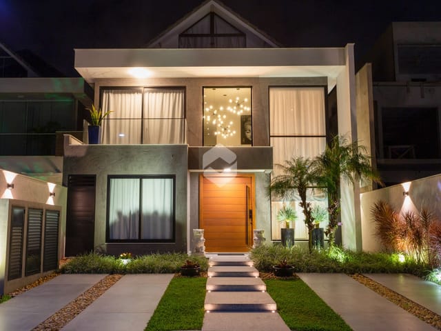 Casa com 281m² 4 quartos e 6 banheiros, à venda, no bairro Vargem Grande em Rio de Janeiro