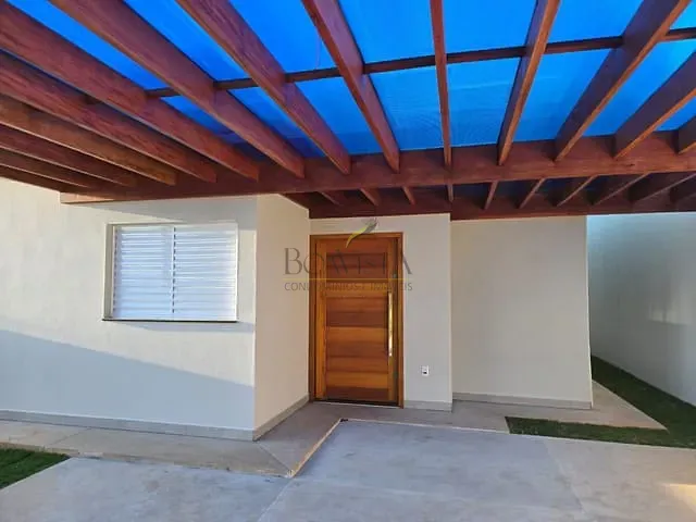 Casa 3 quartos e 2 banheiros, à venda, no bairro Mantiqueira em Piracaia