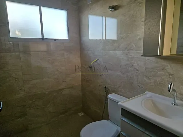 Casa 3 quartos e 2 banheiros, à venda, no bairro Mantiqueira em Piracaia
