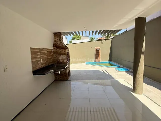 Casa 4 quartos e 5 banheiros, à venda, no bairro Morros em Teresina