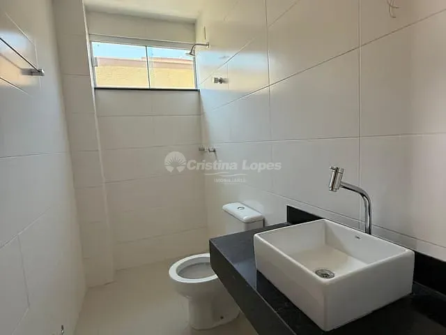 Casa 4 quartos e 5 banheiros, à venda, no bairro Morros em Teresina