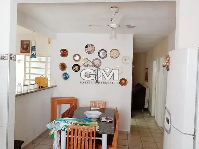 Casa com 200m² 2 quartos e 1 banheiro, à venda, no bairro Antônio Marincek em Ribeirão Preto