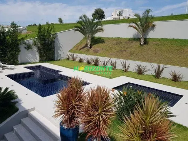 Casa com 900m² 4 quartos e 6 banheiros, à venda, no bairro Condomínio Reserva do Paratehy em São José dos Campos