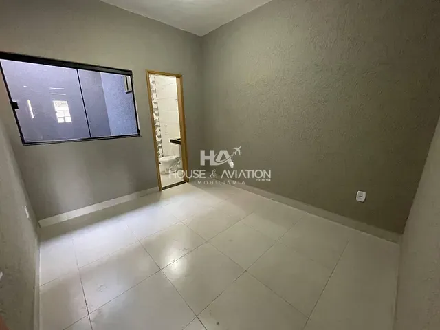 Casa 2 quartos e 2 banheiros, à venda, no bairro Conjunto Vera Cruz em Goiânia