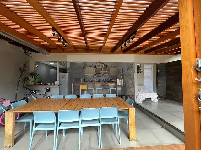 Casa com 400m² 3 quartos e 3 banheiros, à venda, no bairro Jardim Caviúna em Rolândia