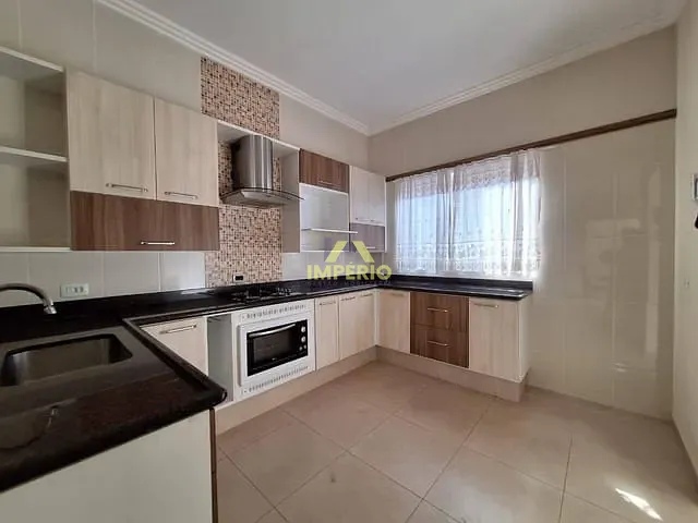 Casa com 360m² 3 quartos e 3 banheiros, à venda, no bairro Condomínio Icaraí em Salto