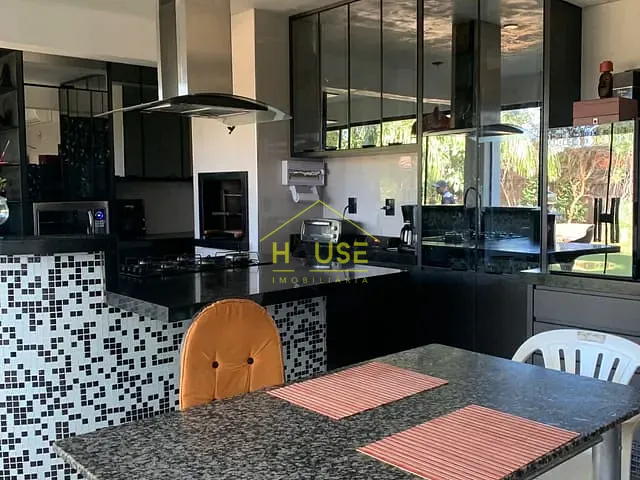 Casa com 1699m² 3 quartos e 1 banheiro, à venda, no bairro Santa Eliza em Votuporanga