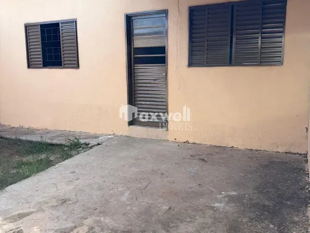Casa 2 quartos e 1 banheiro, para alugar, no bairro Jardim Ipiranga em Aparecida de Goiânia
