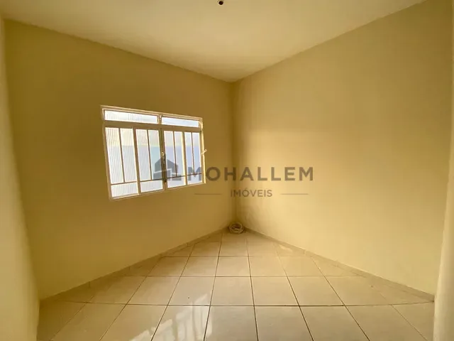 Casa com 300m² 3 quartos e 3 banheiros, à venda, no bairro São Vicente em Itajubá
