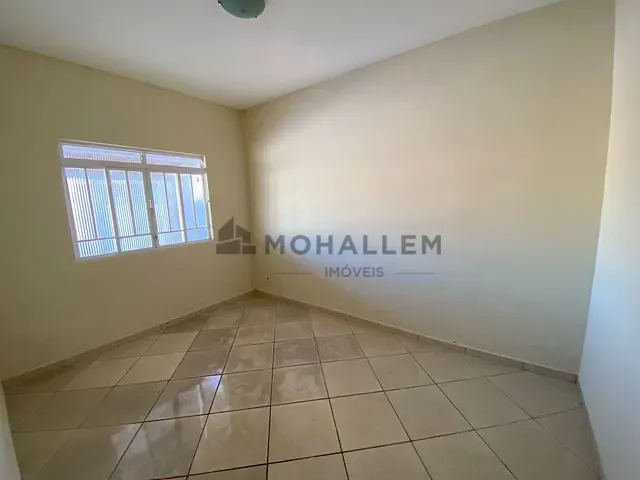 Casa com 300m² 3 quartos e 3 banheiros, à venda, no bairro São Vicente em Itajubá