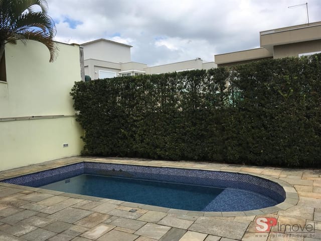 Casa 4 quartos e 7 banheiros, à venda, no bairro Residencial Cinco (Alphaville) em Santana de Parnaíba