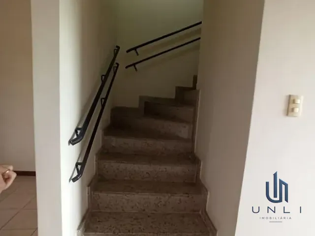 Casa 4 quartos e 2 banheiros, à venda, no bairro Jardim Belvedere em Volta Redonda