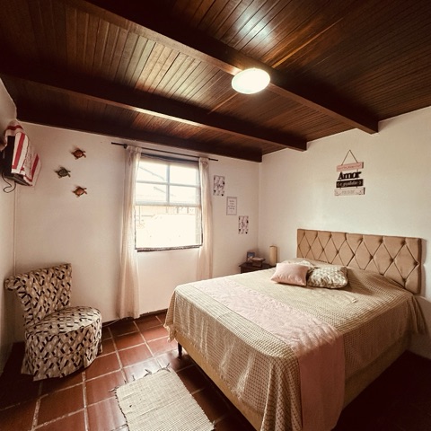 Casa 2 quartos e 2 banheiros, à venda, no bairro Ogiva em Cabo Frio