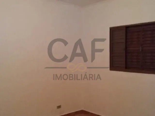 Casa com 250m² 3 quartos e 2 banheiros, à venda, no bairro Jardim das Tulipas em Holambra