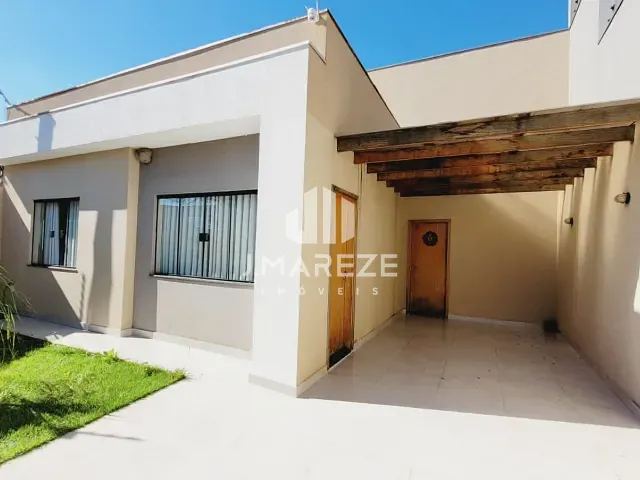 Casa com 134m² 2 quartos e 1 banheiro, à venda, no bairro Jardim Ponta Grossa em Apucarana
