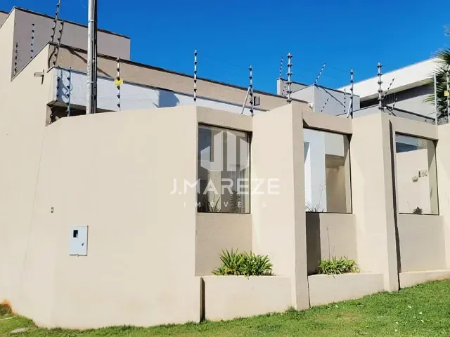 Casa com 134m² 2 quartos e 1 banheiro, à venda, no bairro Jardim Ponta Grossa em Apucarana