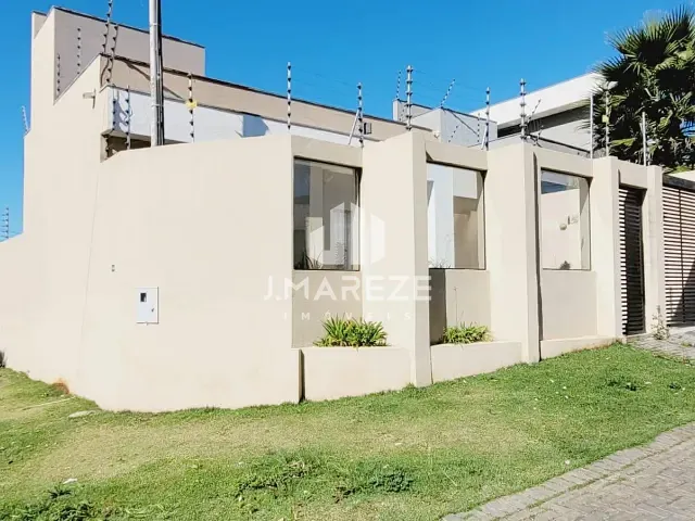 Casa com 134m² 2 quartos e 1 banheiro, à venda, no bairro Jardim Ponta Grossa em Apucarana