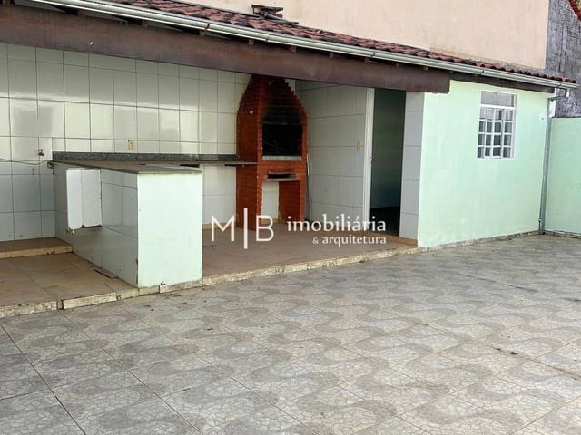Casa 3 quartos e 1 banheiro, à venda, no bairro Vale do Sol em Lavras