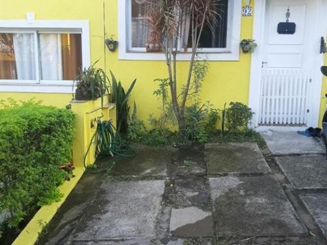 Casa à venda, no bairro Vila Carrão em São Paulo