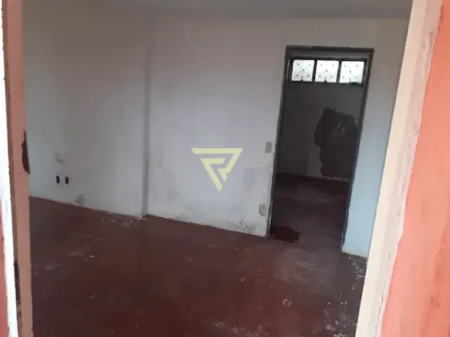 Casa com 200m² 3 quartos e 2 banheiros, à venda, no bairro Adelino Simioni em Ribeirão Preto