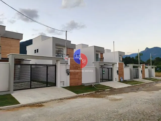 Casa 3 quartos e 3 banheiros, à venda, no bairro Cotia em Guapimirim