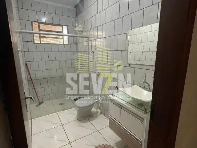 Casa com 432m² 3 quartos e 2 banheiros, à venda, no bairro Parque Santa Edwiges em Bauru