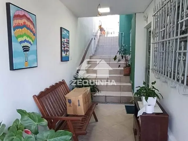 Casa com 250m² 3 quartos e 2 banheiros, à venda, no bairro Vila Campesina em Osasco