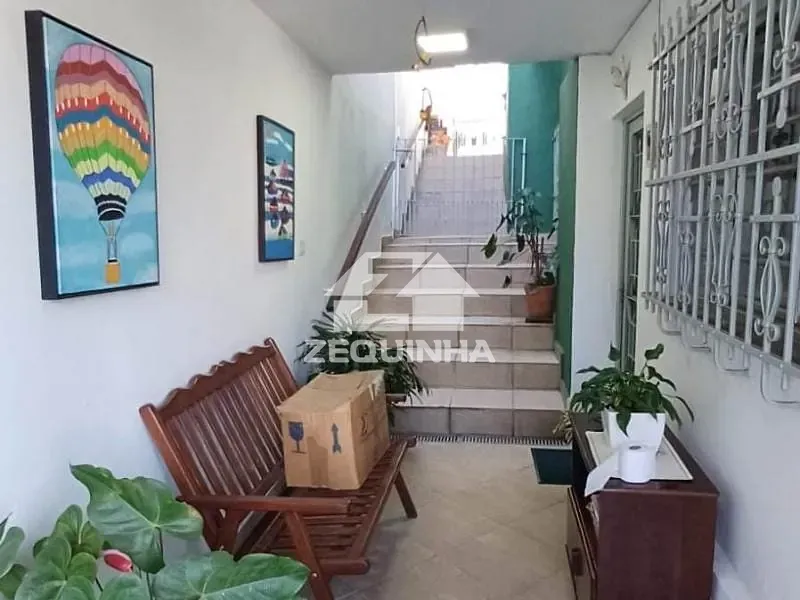 Casa, 3 quartos, 330 m² - Foto 3