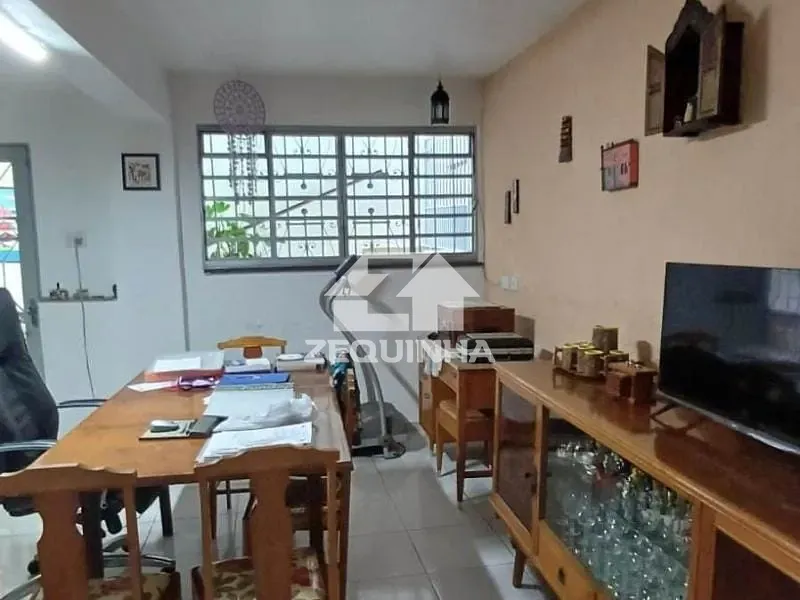 Casa, 3 quartos, 330 m² - Foto 10