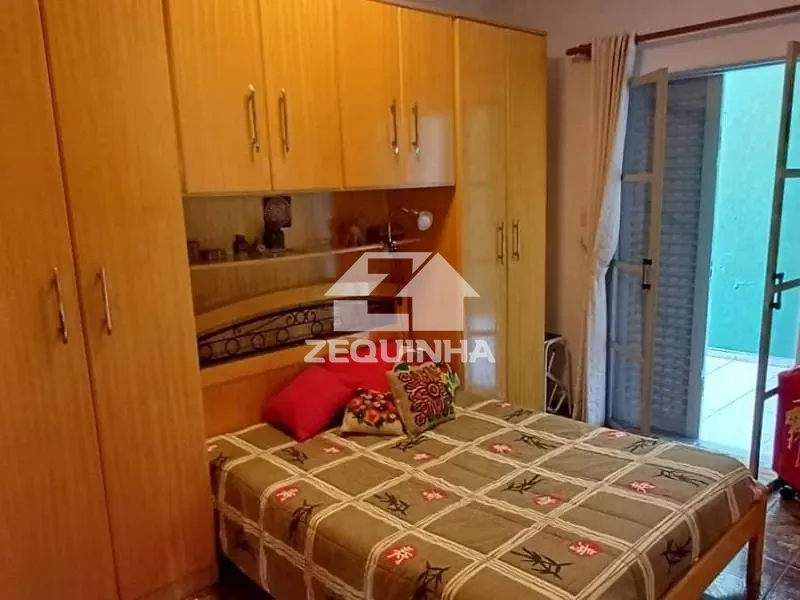 Casa, 3 quartos, 330 m² - Foto 13