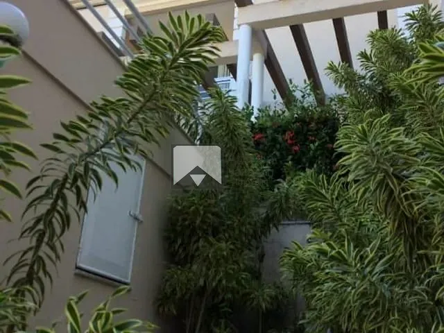 Casa com 450m² 4 quartos e 4 banheiros, à venda, no bairro São Francisco em Niterói