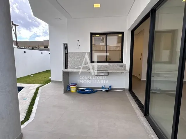 Casa com 292m² 3 quartos e 3 banheiros, à venda, no bairro Residencial Fazenda Casa Grande em Taubaté