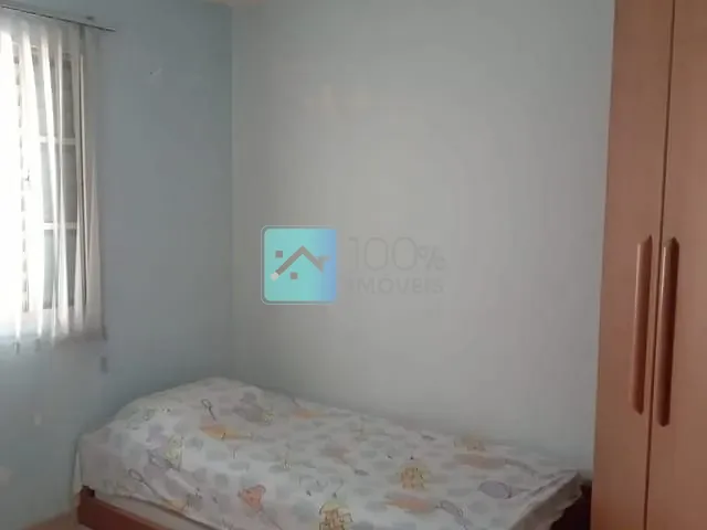 Casa com 97m² 2 quartos e 2 banheiros, à venda, no bairro Jardim Pararangaba em São José dos Campos